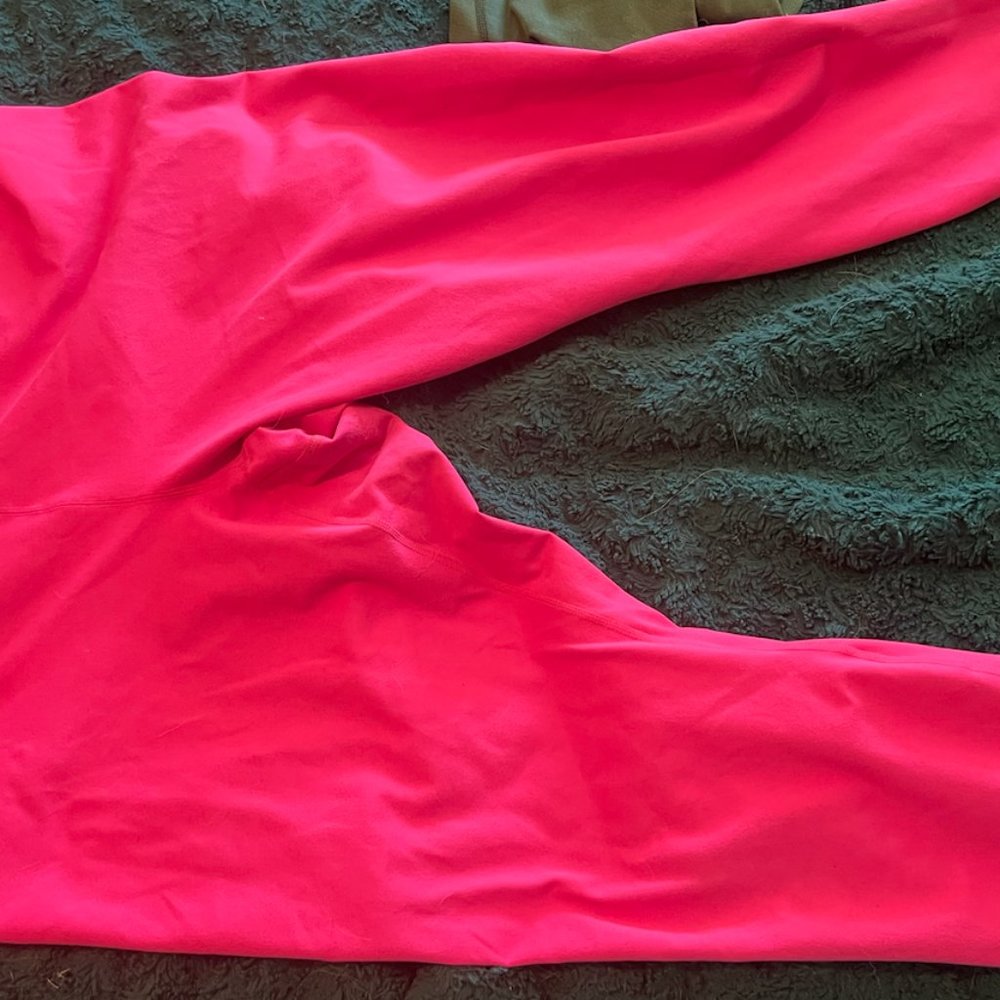Pink leggings